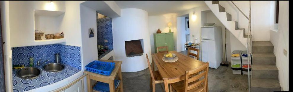 Appartement Limoneto à Stromboli Extérieur photo